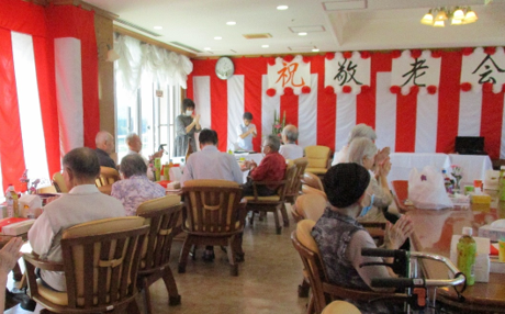 CH敬老会
